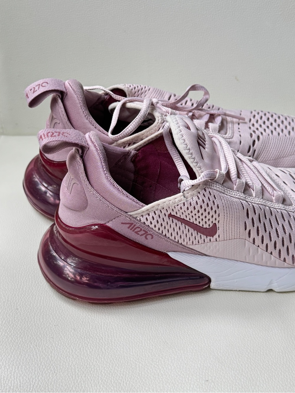 Nike Women's Light Pink and Burgundy Air Max 270 Sneakers - Picture 2 of 7